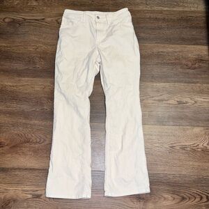 Levi’s 725 High Rise Bootcut Corduroy Jeans Size 29